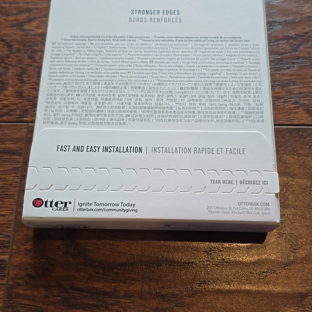 Otter Box Amplify Glass